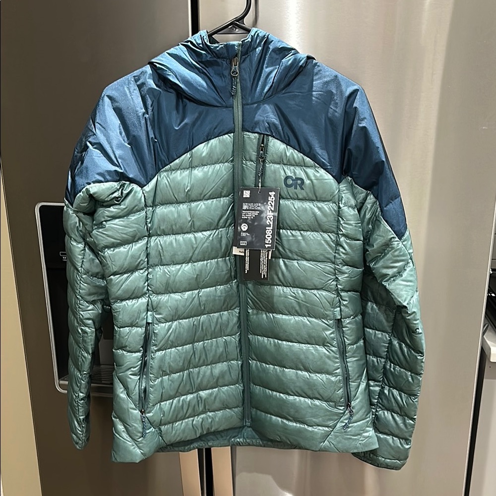 Outdoor Research Women's Helium Down Hoodie